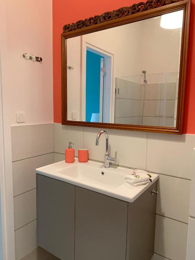 2Bd New Modern Apartment - Athens Seaside Bagian luar foto